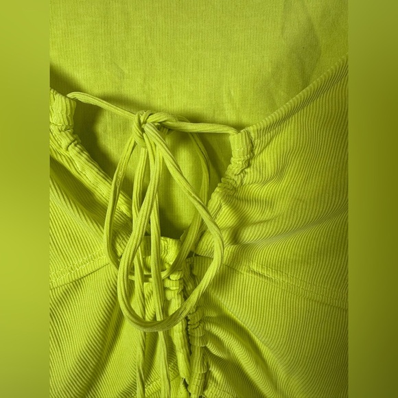 Urban Outfitters Lime Green Ruched Front Long Sleeve Top NWT Size M - Picture 6 of 8